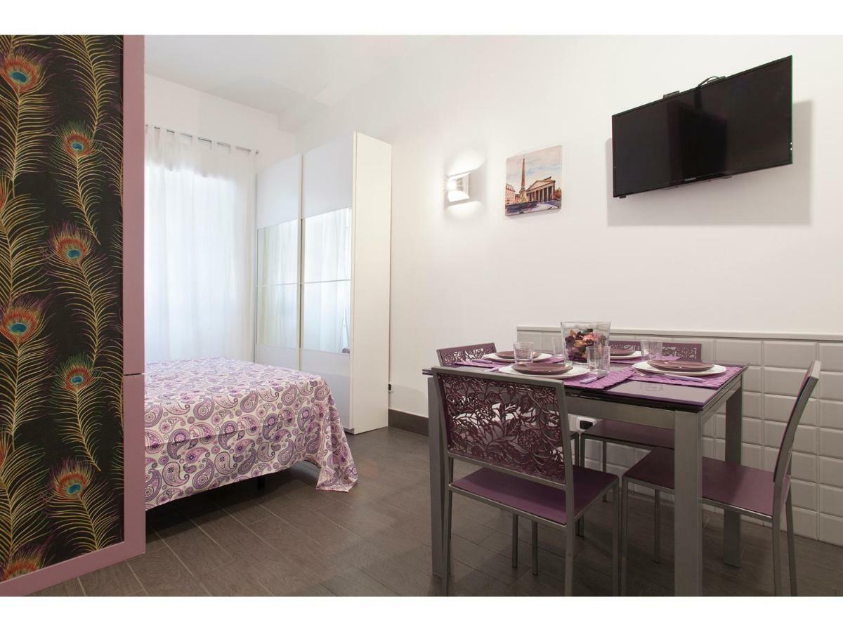 My Purple Apartment In The Center Of Rome Exterior photo
